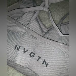NVGTN SIZE XS White Galaxy Sports Bra